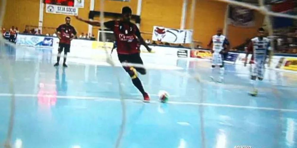 Imagem ilustrativa da imagem Keima e Cascavel empatam em jogo da ida das quartas do Paranaense
