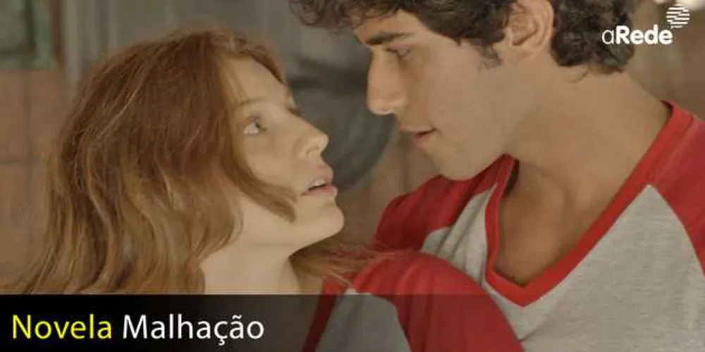 Imagem ilustrativa da imagem Jabá é carinhoso com Juliana