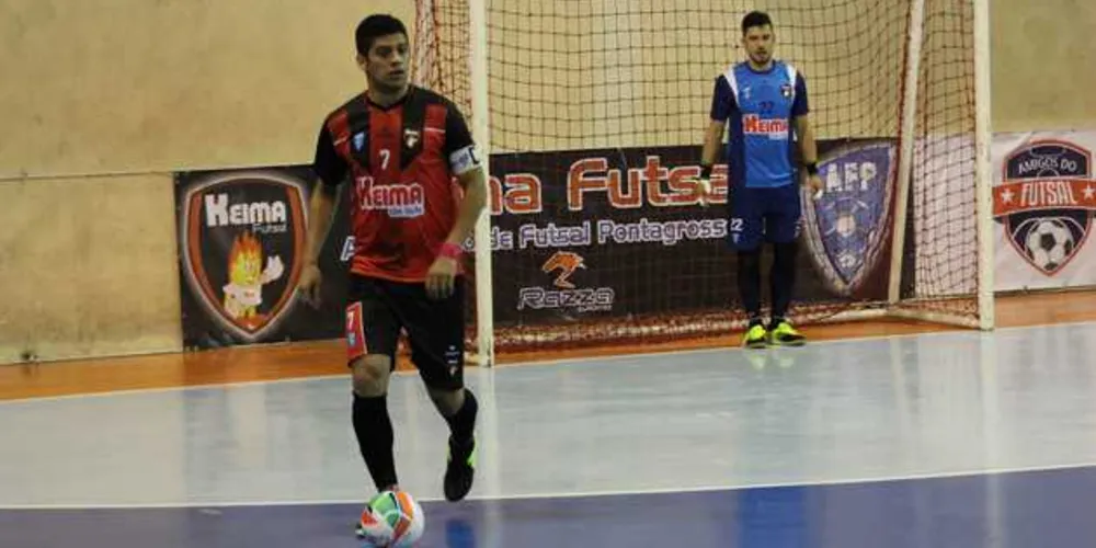 Fixo é a única dúvida para o jogo contra o Cascavel