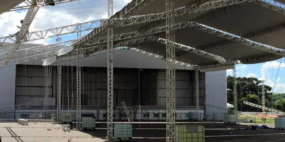 Estrutura já está no Centro de Eventos de Ponta Grossa