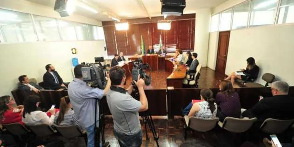 Reunião da Comissão de Orçamento realizada nesta segunda-feira (21)