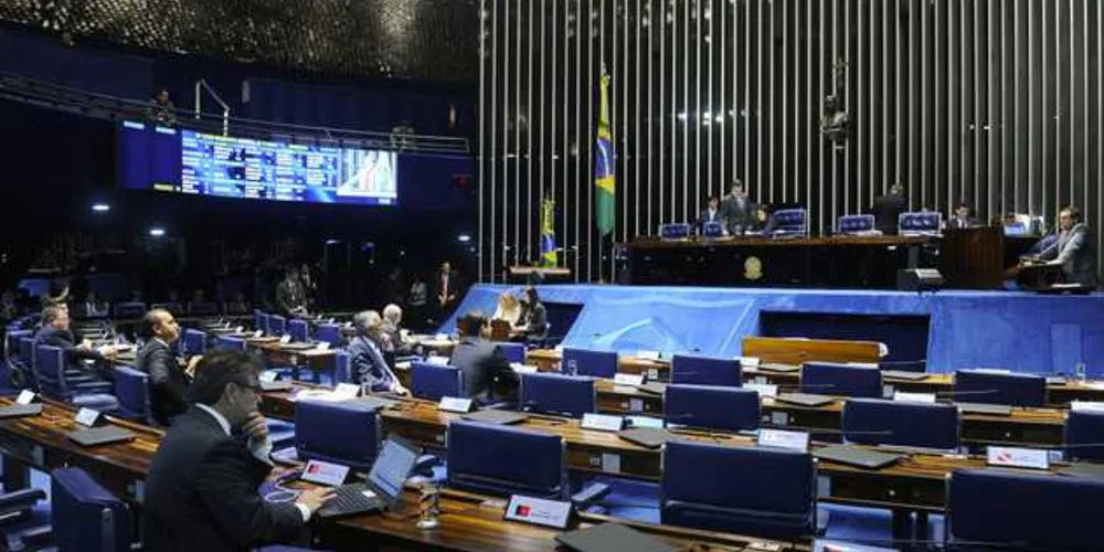 Imagem ilustrativa da imagem PEC que limita gastos públicos é debatida no Senado