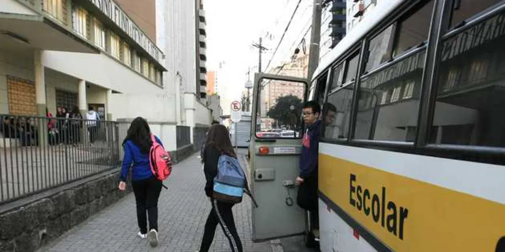 Secretaria de Estado da Educação do Paraná, informa prazos para matrículas e rematrículas para o ano letivo 2017