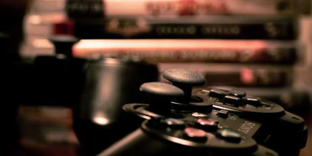 Imagem ilustrativa da imagem Jovem é executado enquanto jogava videogame em casa no PR