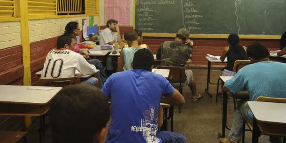Imagem ilustrativa da imagem Estados têm até hoje para aderir ao ensino médio integral