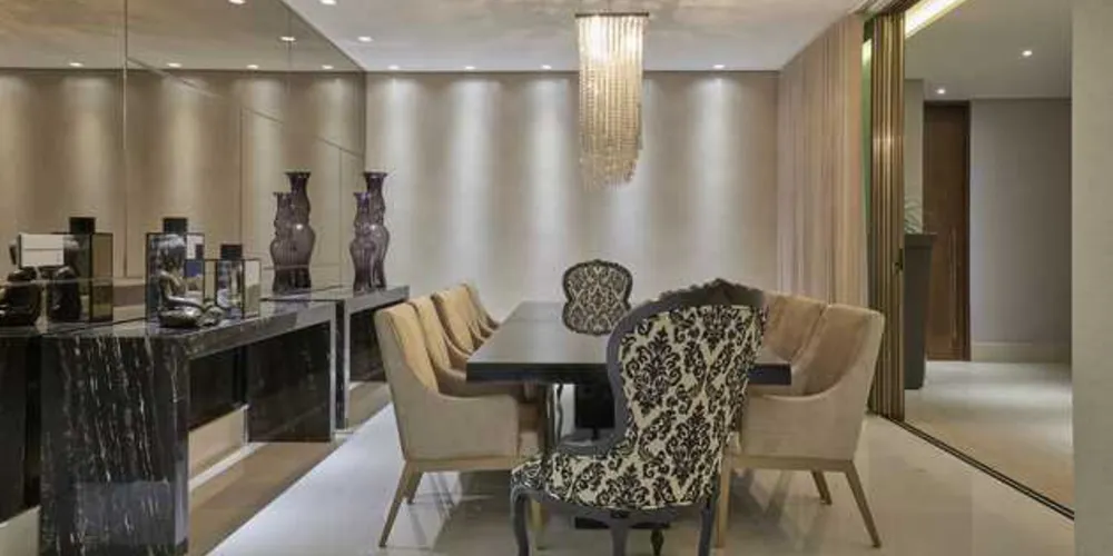 Imagem ilustrativa da imagem Móveis clássicos trazem requinte