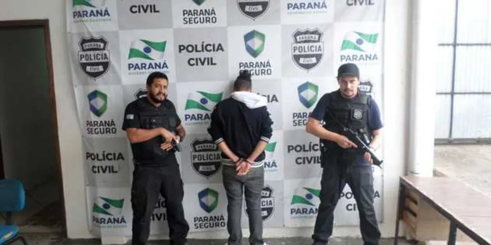 Suspeito foi encaminhado para a Delegacia de Castro