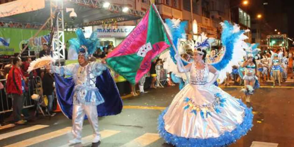 Carnaval será no fim de fevereiro em 2017.