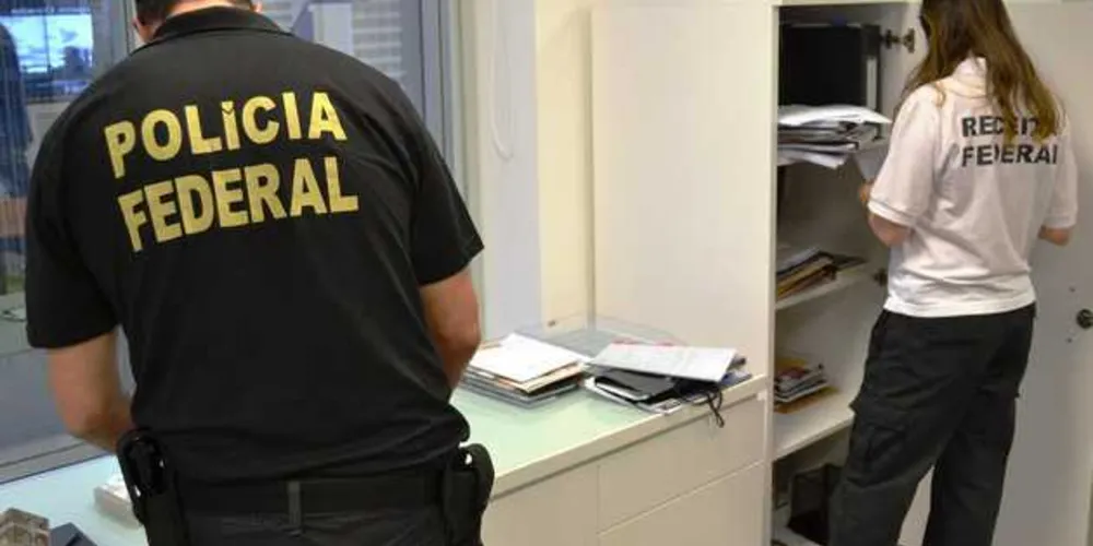 Imagem ilustrativa da imagem Procuradores ameaçam deixar Lava Jato após votação na Câmara