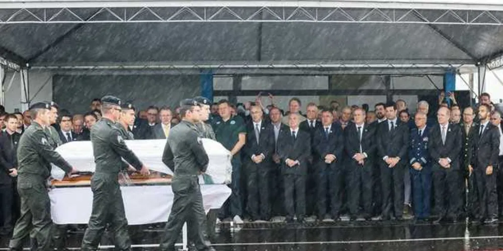 Imagem ilustrativa da imagem Cerimônia na Arena Condá teve emoção e participação popular