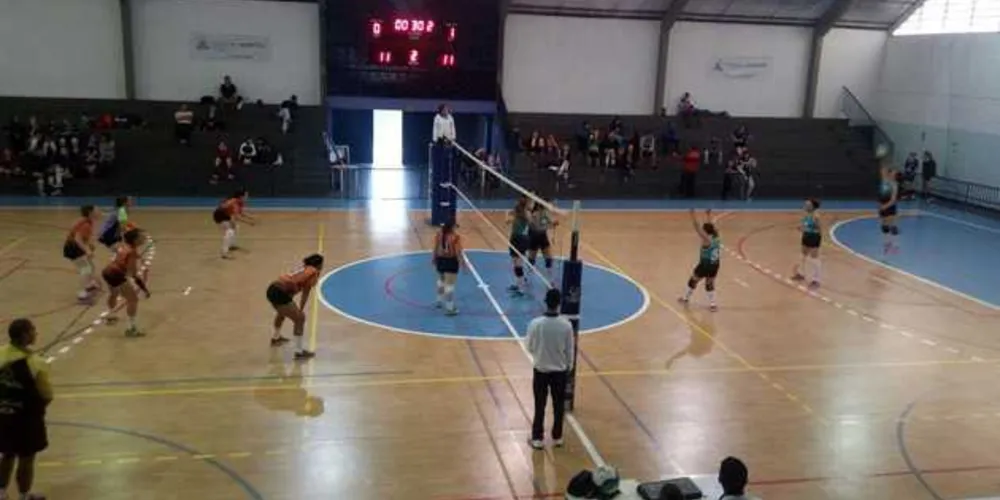 Imagem ilustrativa da imagem Torneio de Vôlei Solidiário reúne 12 equipes em PG