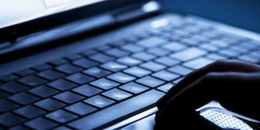 Imagem ilustrativa da imagem Mulher finge sequestro e aplica golpe de R$ 12 mil pela internet no PR