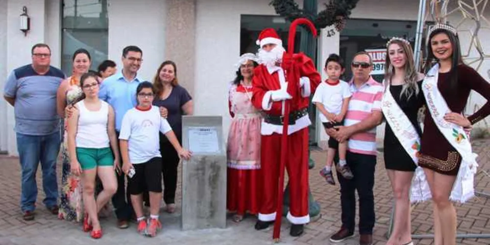 Imagem ilustrativa da imagem Prefeitura de Irati entrega Rua da Cidadania Frei Jaime