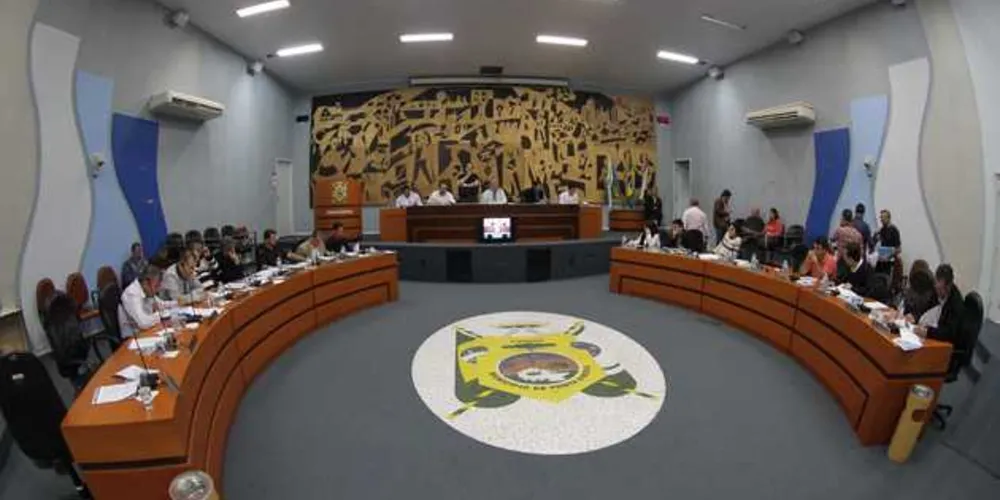 Orçamento voltará a ser debatido na próxima segunda-feira (12)