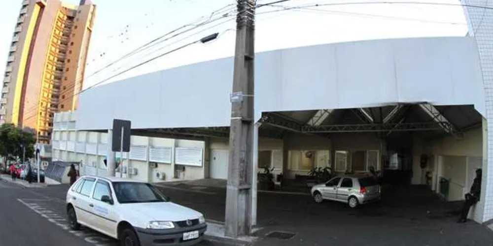 Imagem ilustrativa da imagem Mulher é esfaqueada em assalto na Vila Estrela