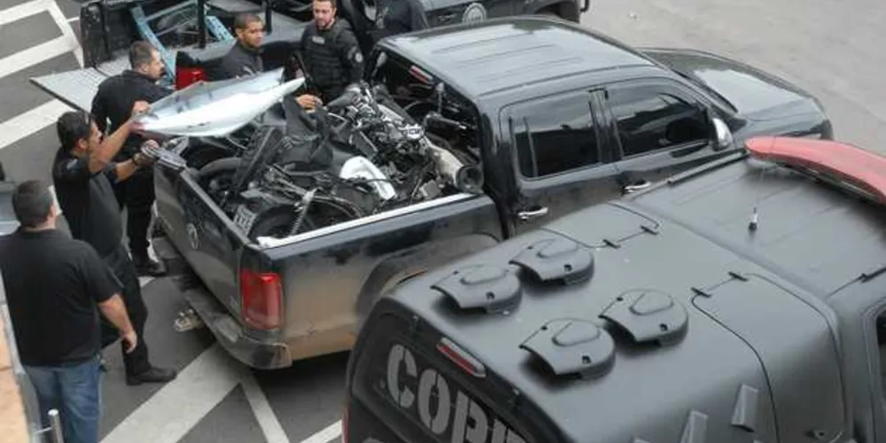 Imagem ilustrativa da imagem Polícia prende quadrilha suspeita de tráfico e outros seis crimes