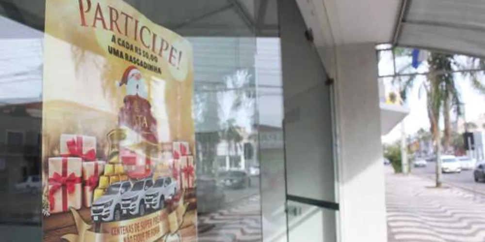 Imagem ilustrativa da imagem Lojas do comércio de rua abrem neste domingo