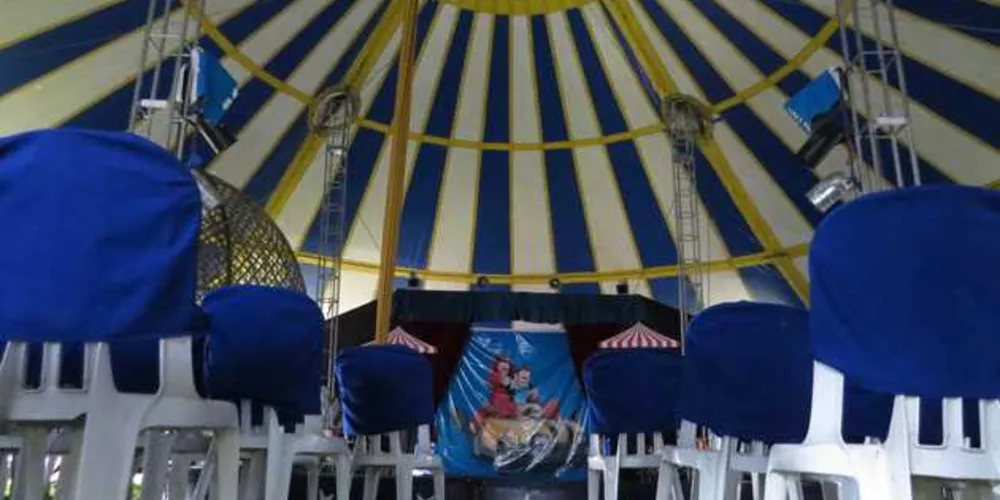 Imagem ilustrativa da imagem Família de PG monta circo e retorna às origens