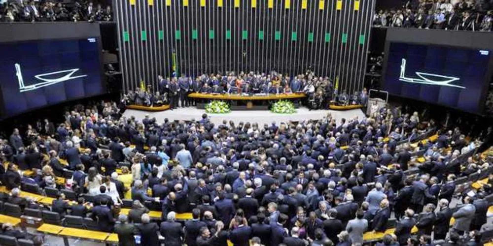 Imagem ilustrativa da imagem Congresso vota na quarta orçamento da União para 2017