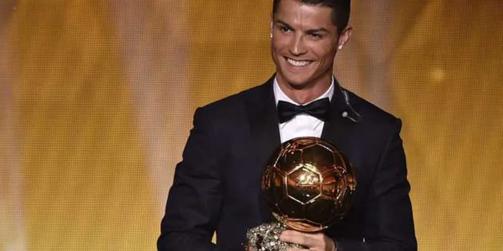 Imagem ilustrativa da imagem Cristiano Ronaldo vence a Bola de Ouro da France Football