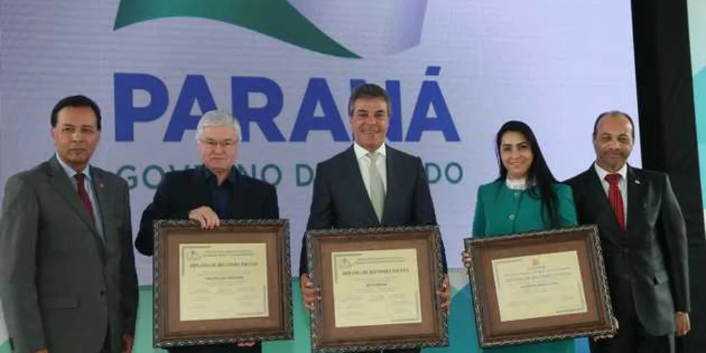 Imagem ilustrativa da imagem PR fecha 2016 com R$ 6 bi em investimentos, diz Richa