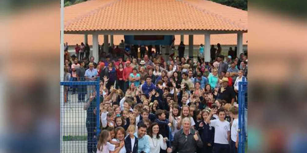 Imagem ilustrativa da imagem Irati inaugura nova Escola dos Colonizadores