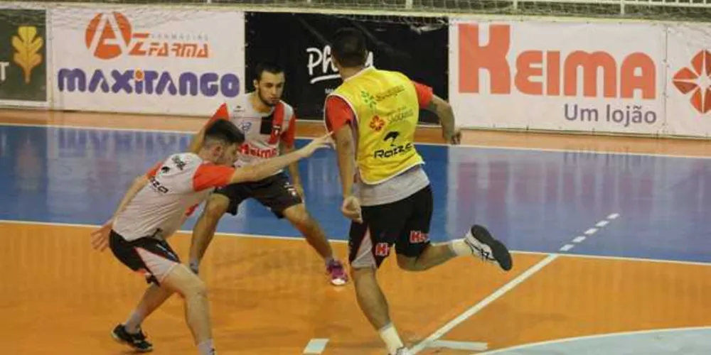Keima Futsal joga na noite de segunda-feira