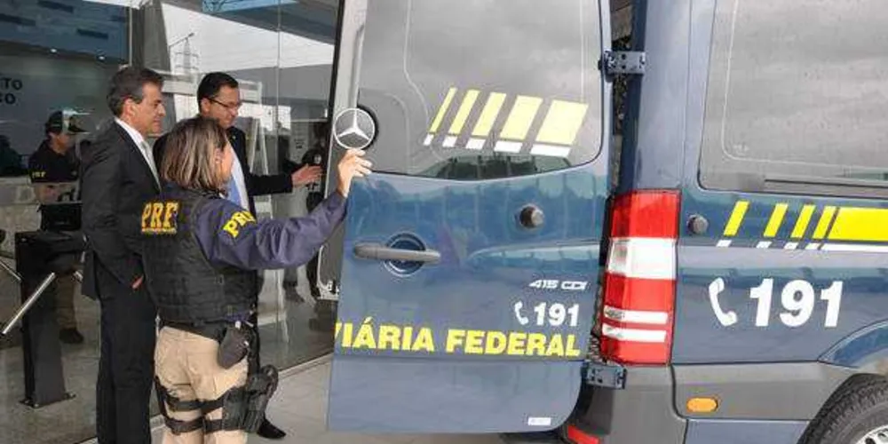 Viaturas serão utilizadas em postos das regiões de Londrina e Ponta Grossa