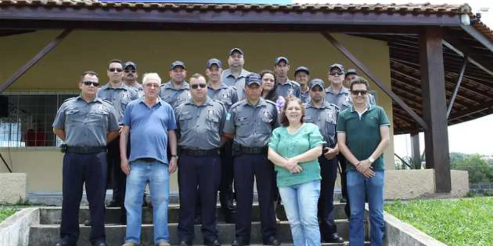 Imagem ilustrativa da imagem Prefeitura de Castro entrega obras da 'Prainha'