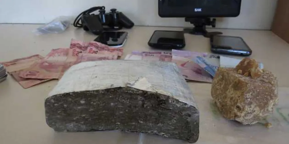 Imagem ilustrativa da imagem PM prende traficante que morava em casa abandonada em PG