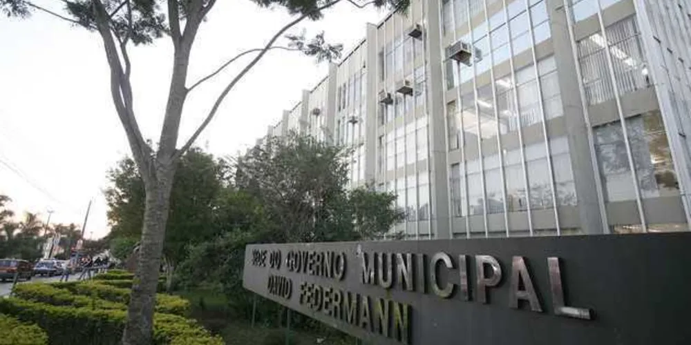 122 funcionários foram exonerados da Prefeitura