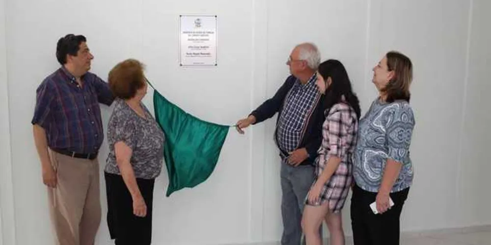 Imagem ilustrativa da imagem Castro entrega unidade de saúde no Jardim Alvorada