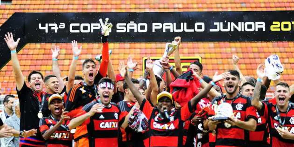Imagem ilustrativa da imagem Vitrine de craques, Copa São Paulo começa na segunda