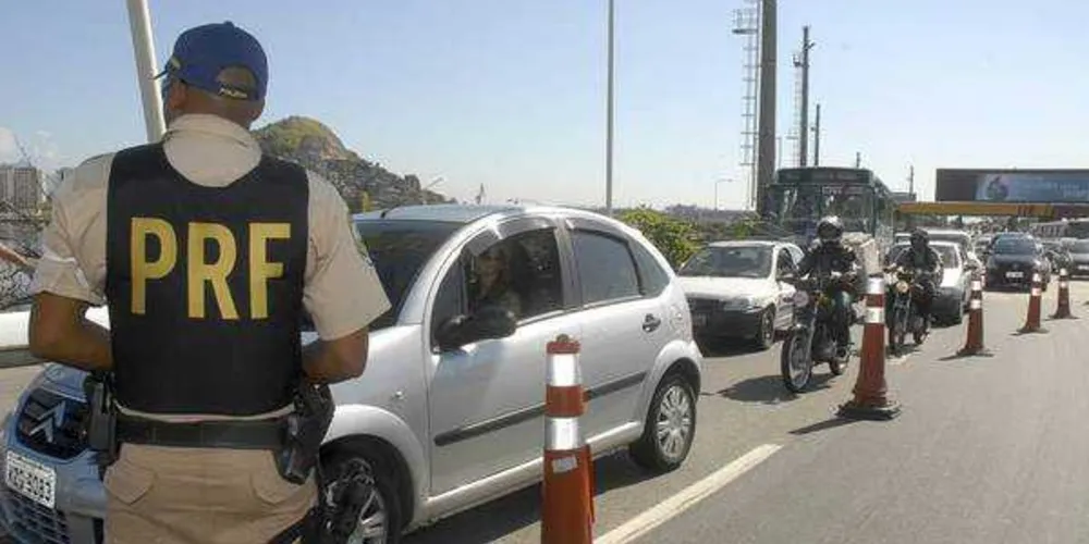 Polícia Rodoviária Federal registrou 2.769 acidentes nas rodovias federais, durante o fim do ano