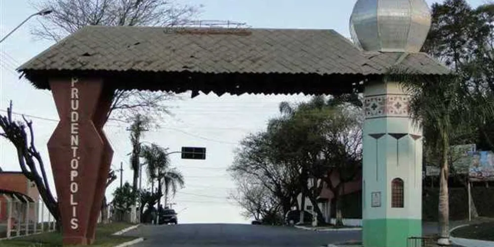 Imagem ilustrativa da imagem Mulher é estuprada nos fundos de igreja em Prudentópolis