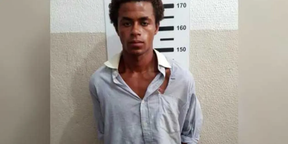 Suspeito foi preso em flagrante e levado para a 8ª Delegacia de São Paulo