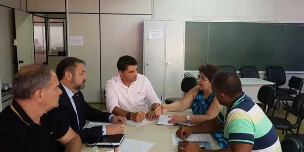 Prefeito se reuniu com o secretariado para anunciar medidas de austeridade