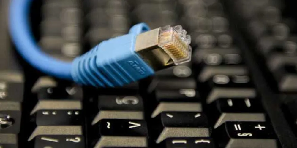 Imagem ilustrativa da imagem Ministro descarta mudanças na banda larga fixa