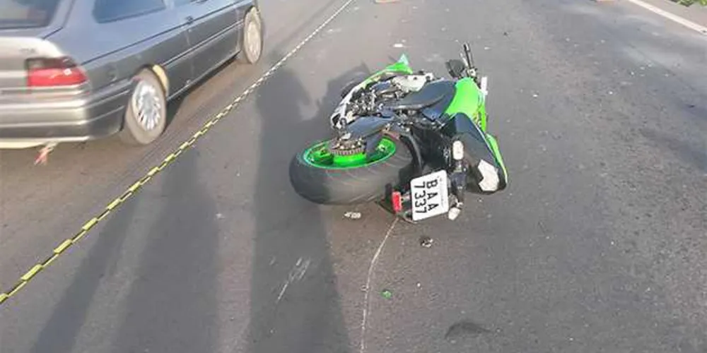 Imagem ilustrativa da imagem Motociclista fica ferido após acidente na BR-277