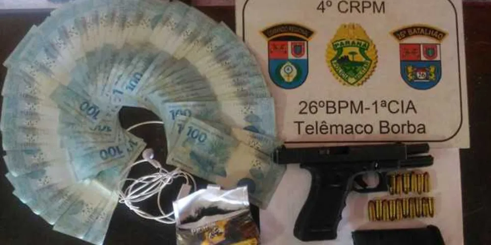 Imagem ilustrativa da imagem Polícia prende ‘caroneiro’ armado e com mais de R$ 8 mil em TB