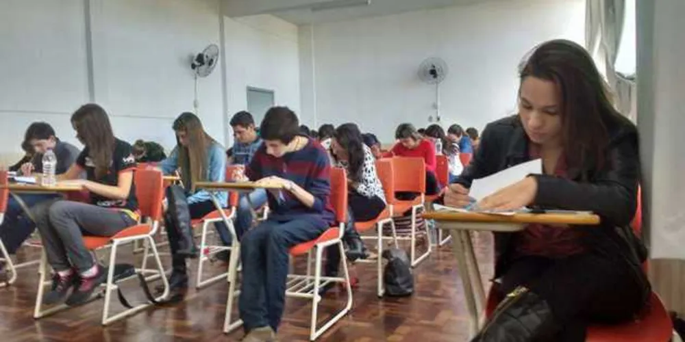 Imagem ilustrativa da imagem Encerram hoje as inscrições para o vestibular da FacPG