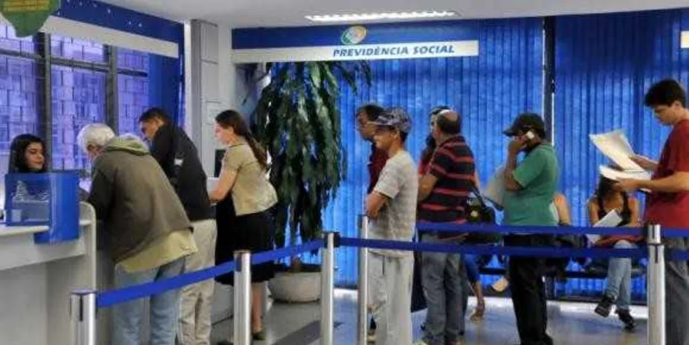 Imagem ilustrativa da imagem Aposentados terão reajuste de 6,58% em 2017