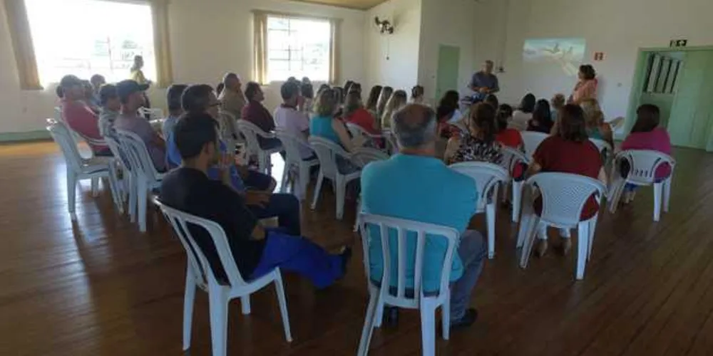 Imagem ilustrativa da imagem Educação realiza primeira reunião em Irati
