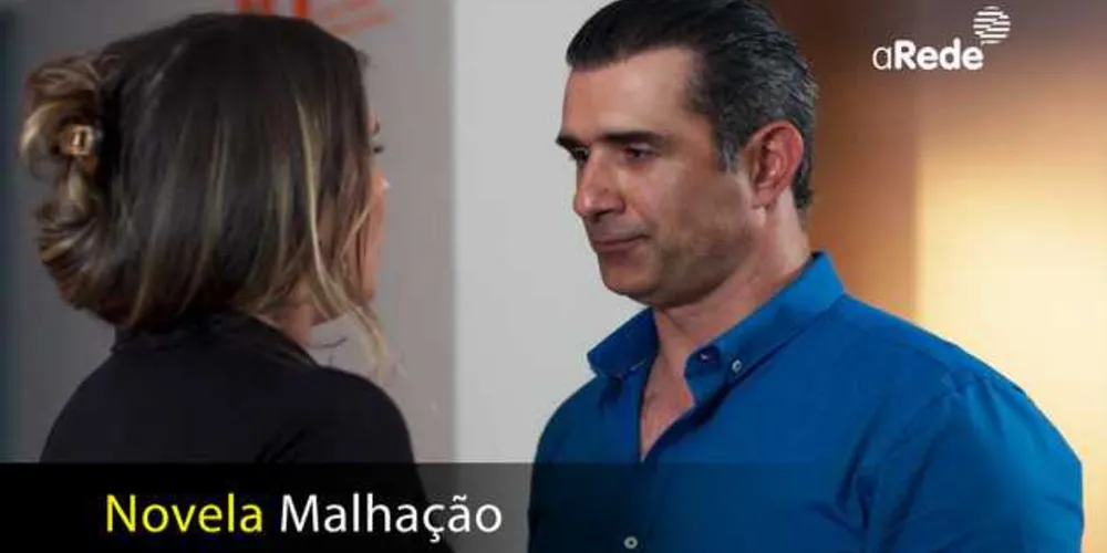 Imagem ilustrativa da imagem Ricardo termina o namoro com Tita e assume a paixão por Tânia