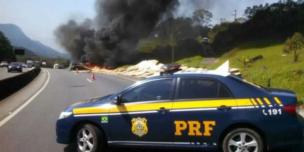 PRF fiscaliza 780 km de estrada na região