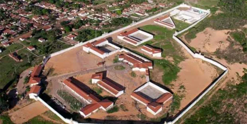 Imagem ilustrativa da imagem Peritos encontram dois crânios na penitenciária de Alcaçuz