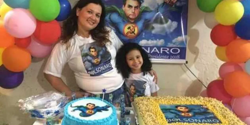 Imagem ilustrativa da imagem Família prepara festa para menina com tema ‘Bolsonaro’