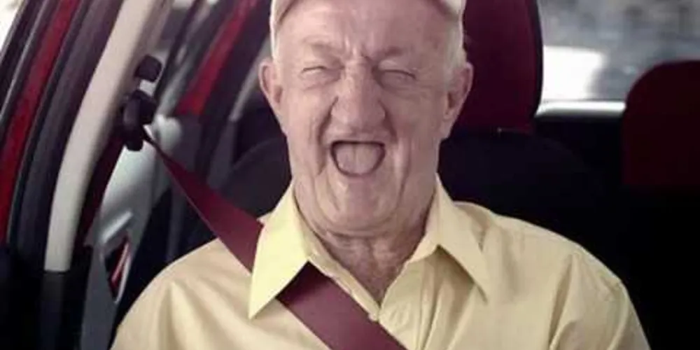 Imagem ilustrativa da imagem Ex-assistente de palco da Xuxa e dos Trapalhões, Russo morre aos 85 anos
