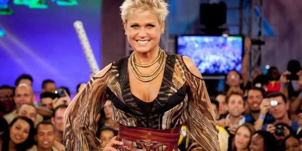 Imagem ilustrativa da imagem Xuxa pede em rede social prisão de padre que dá tapas em crianças