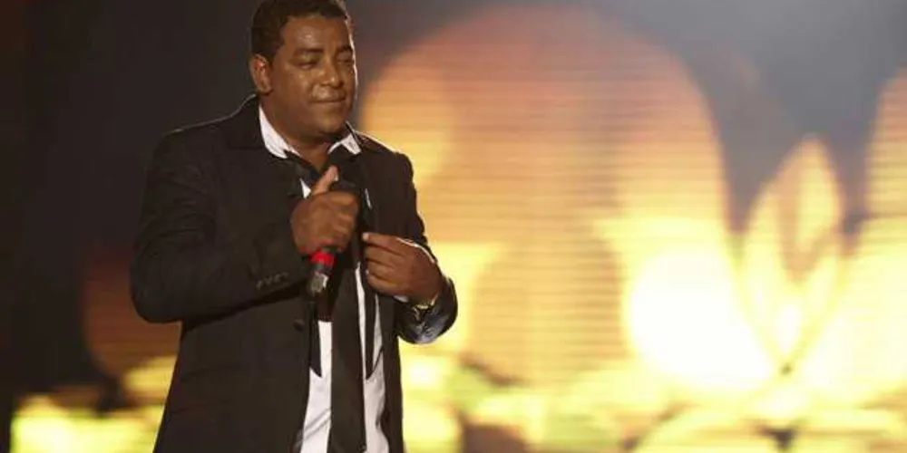 Grupo foi recorde de vendas nos anos 1990 e retornou ao cenário musical brasileiro